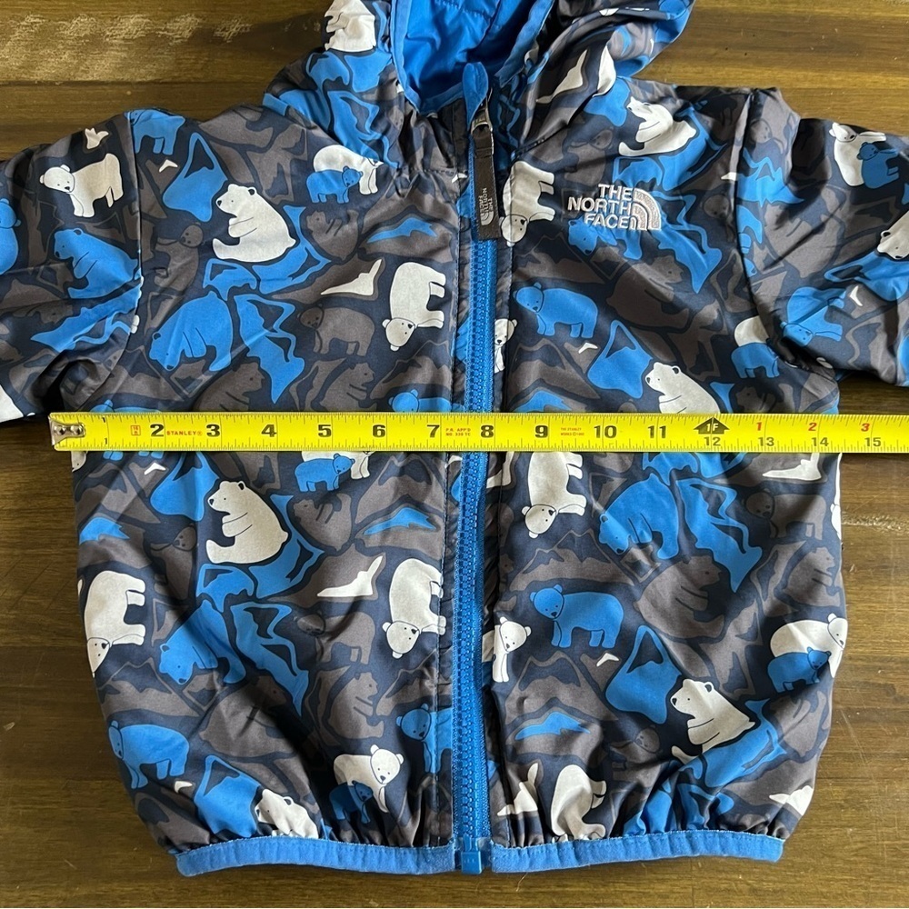 The North Face Blue Bear Print Jacket - Picture 5 of 10